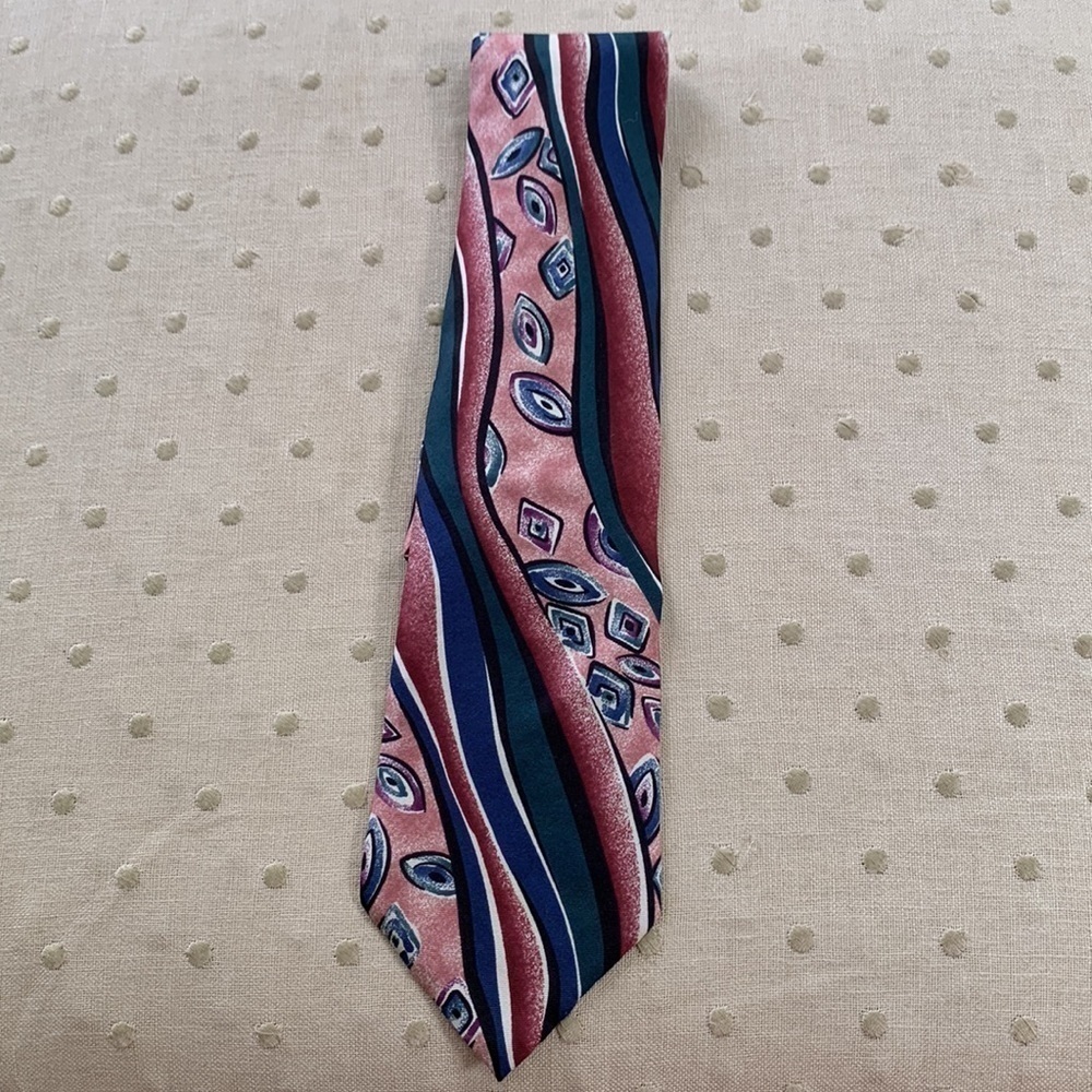 Vintage Oscar De La Renta neck tie